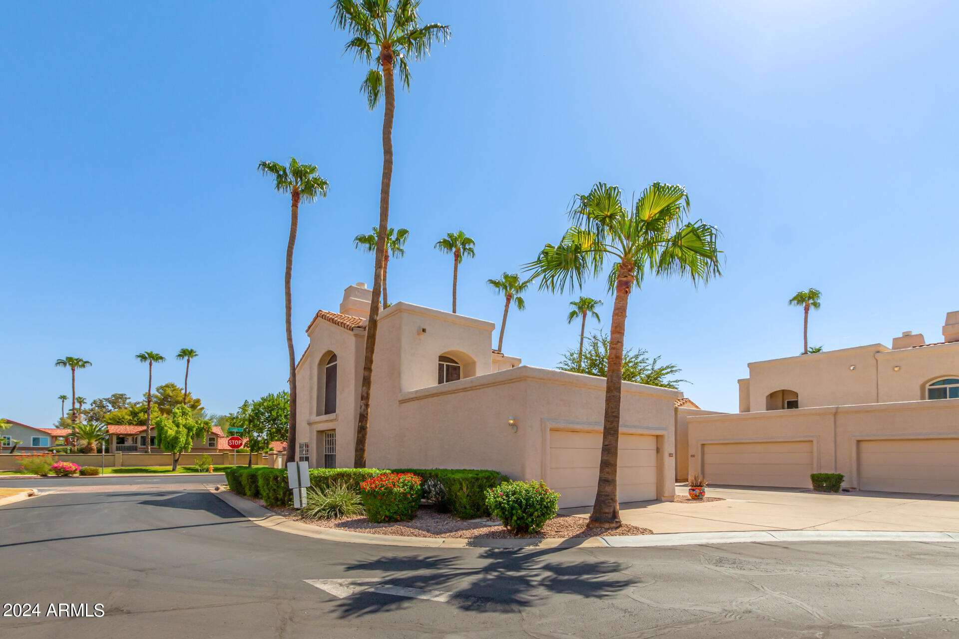 1301 W Coral Reef Drive