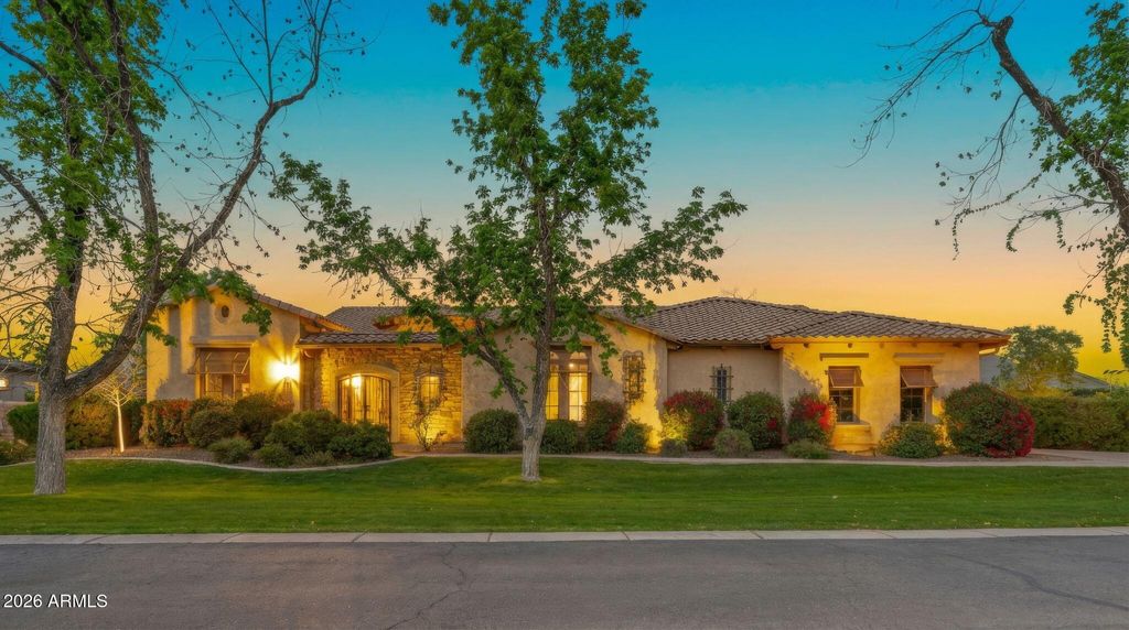 Photo of 20320 E Sunset Court, Queen Creek, AZ 85142 (MLS # 6985566)