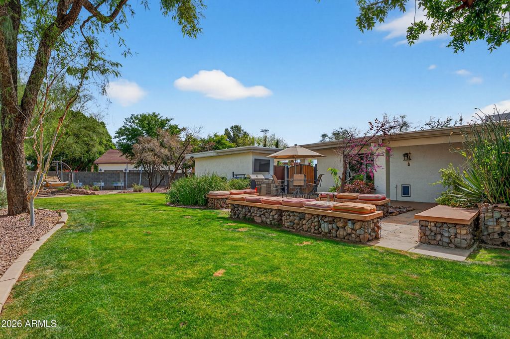 Photo of 1030 E Libra Drive, Tempe, AZ 85283 (MLS # 6991056)