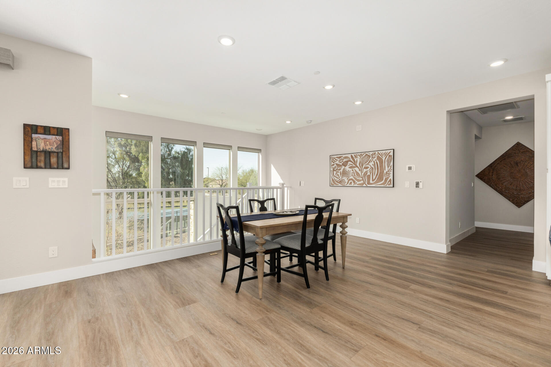 675 E GINKO Avenue 201