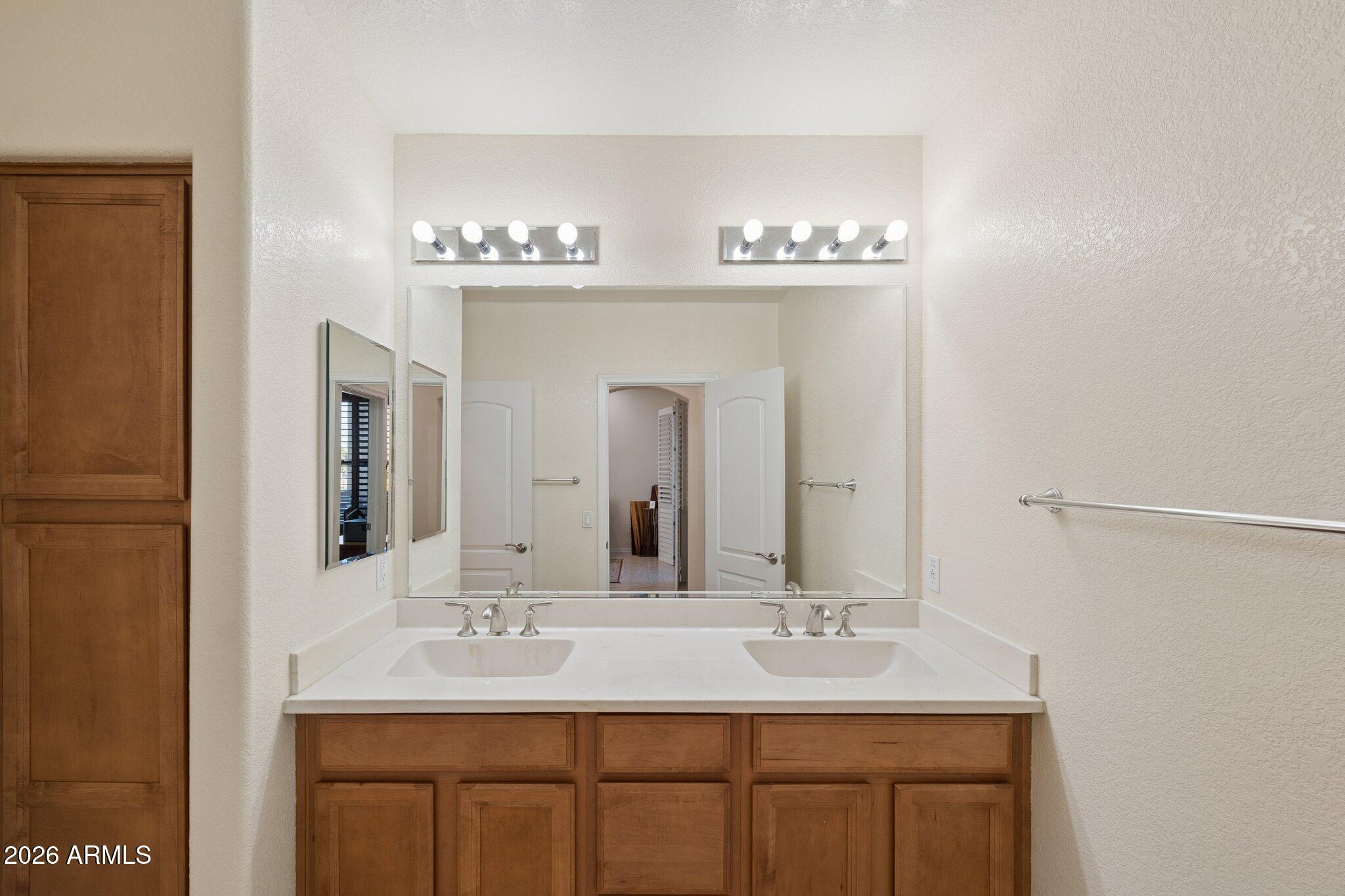 Traviata - Residential