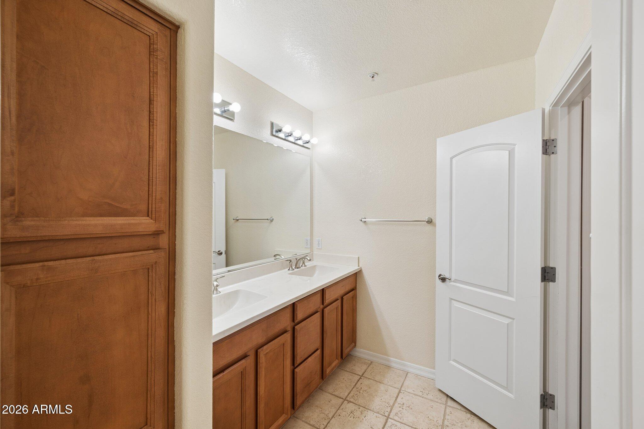 Traviata - Residential
