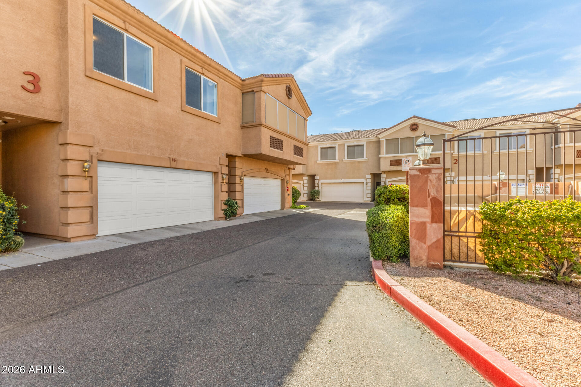 7528 N 19TH Avenue 16