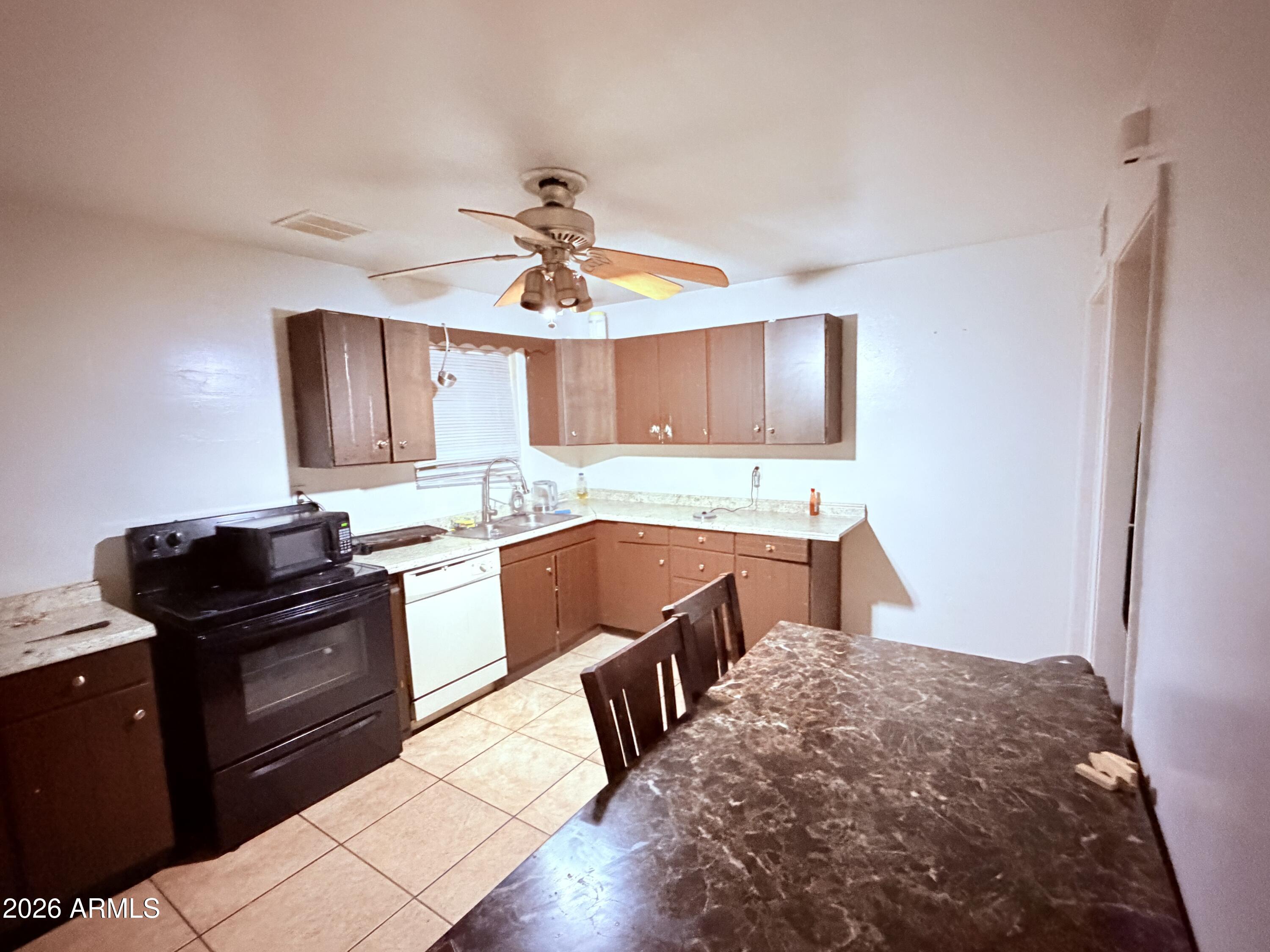 338 E MARILYN Avenue