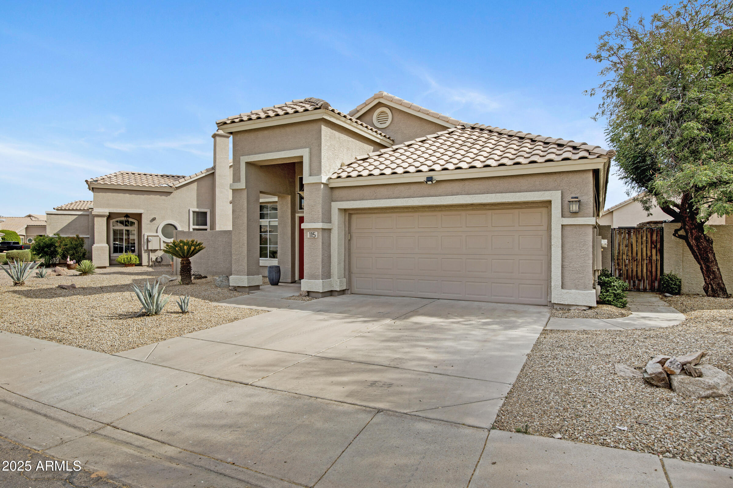 115 W EL FREDA Road