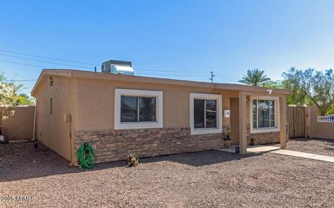 2421 W WASHINGTON Street Phoenix AZ 85009