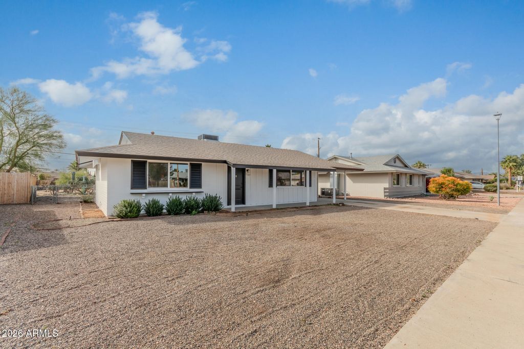 Photo of 10207 W Alabama Avenue, Sun City, AZ 85351 (MLS # 6978791)