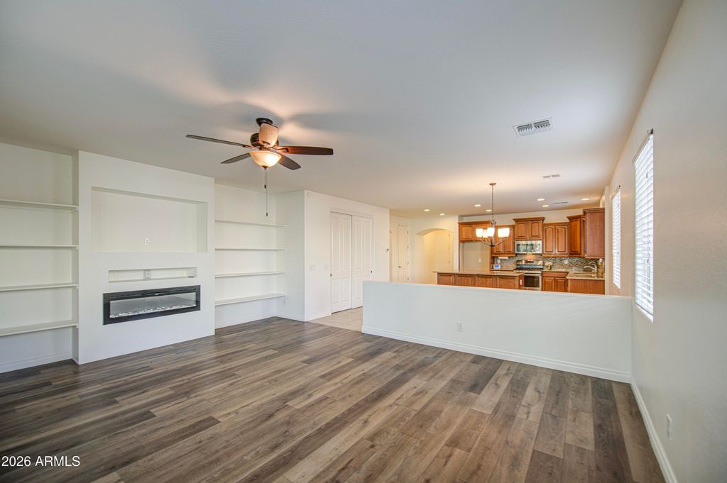 Photo of 15859 N 76th Avenue, Peoria, AZ 85382 (MLS # 6989270)