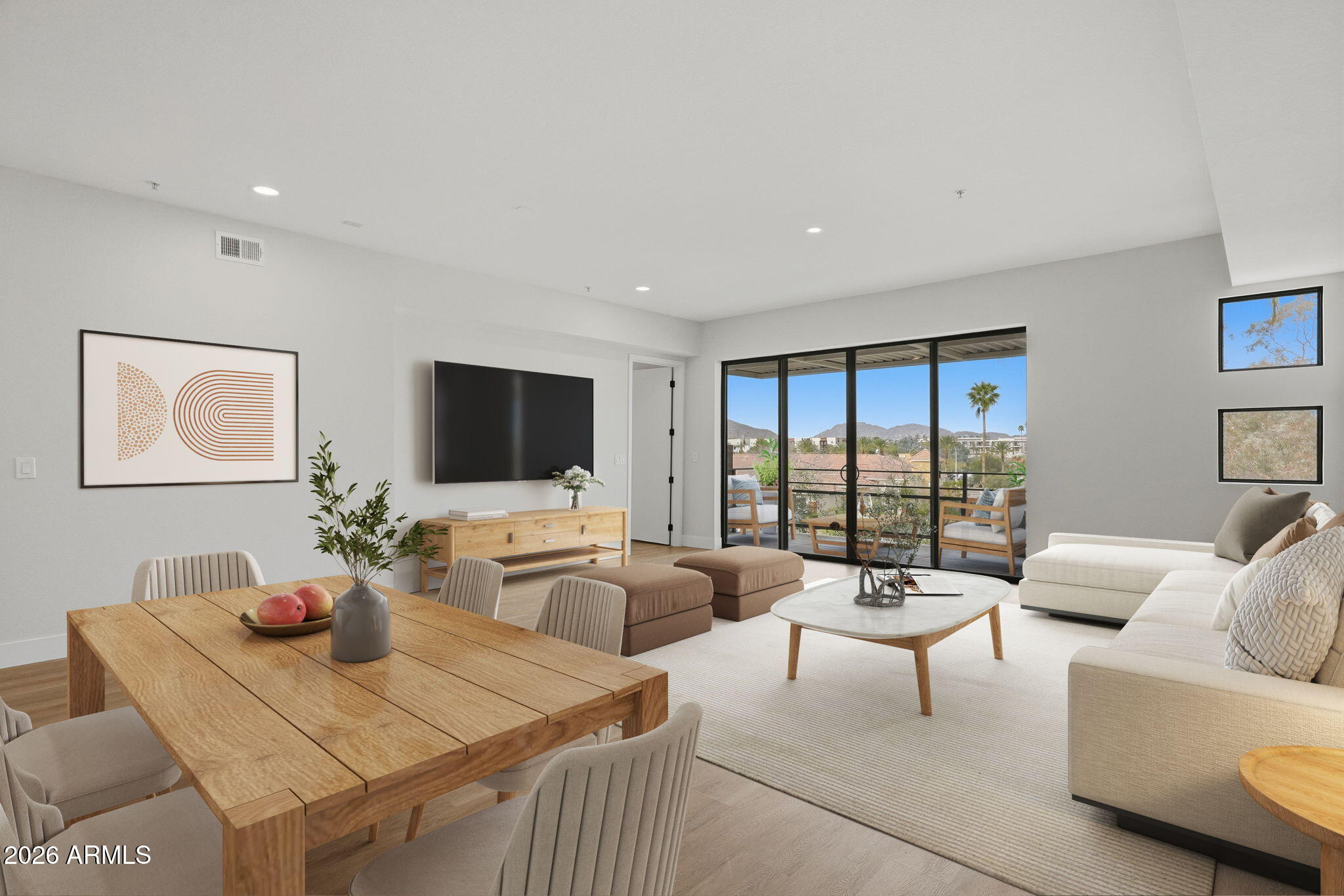 7126 E OSBORN Road 3019