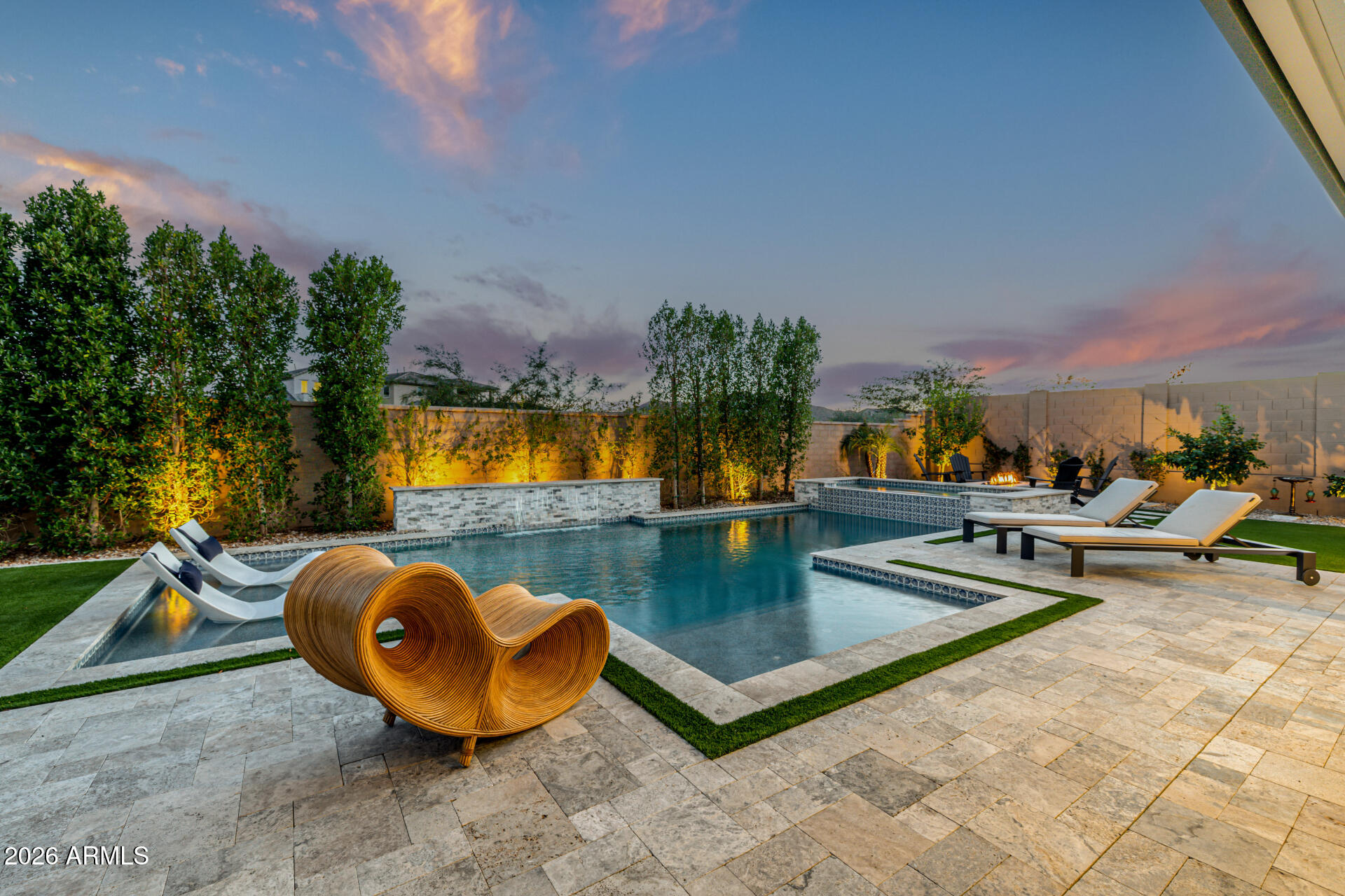 21449 W MARIPOSA Street