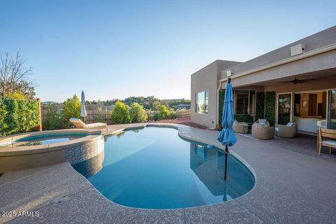 25 VIA DEL ARTE -- Sedona AZ 86336