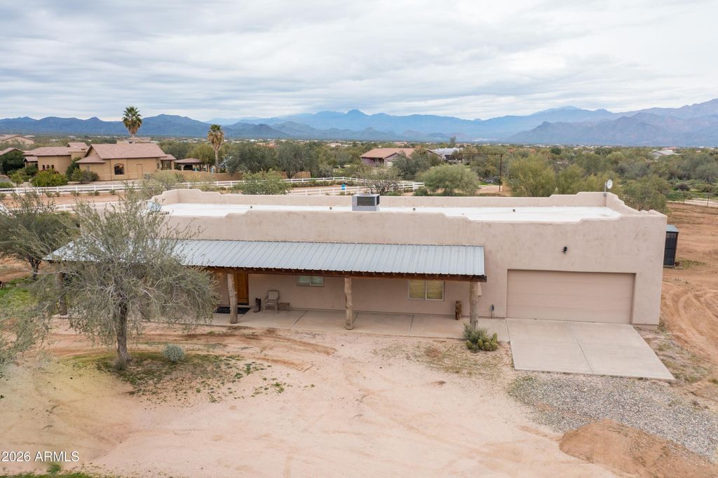 Photo of 16030 E Dixileta Drive, Scottsdale, AZ 85262 (MLS # 6966044)