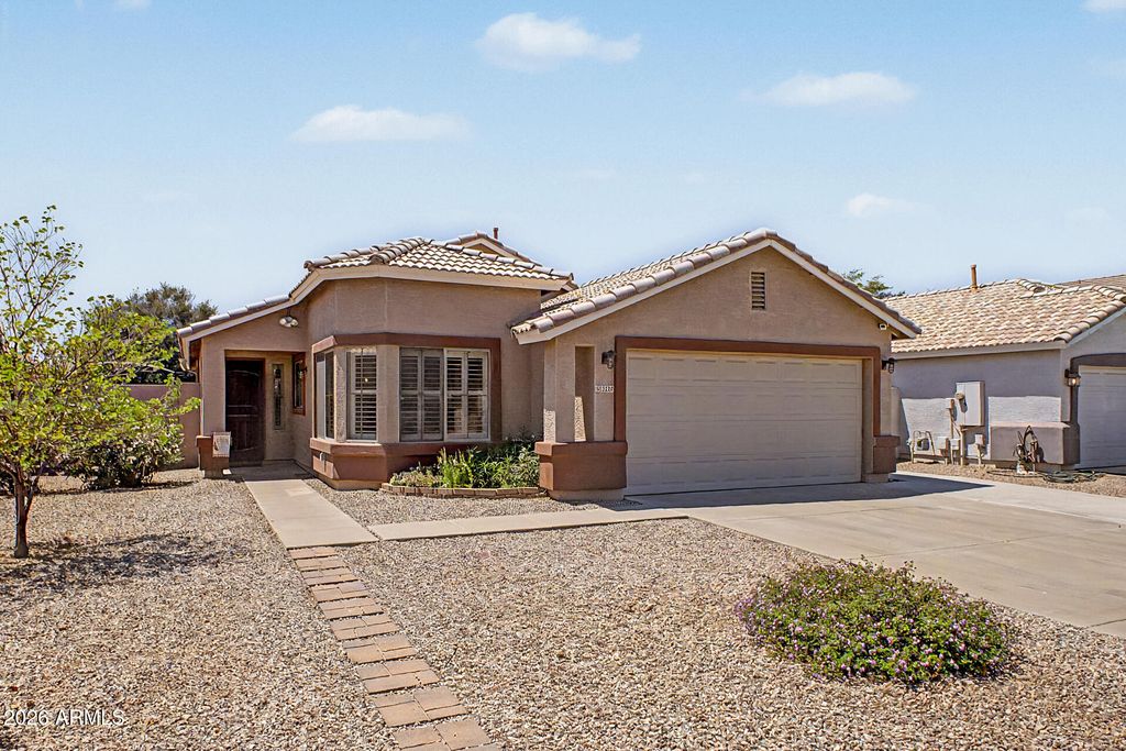 Photo of 3239 E Woodside Way, Gilbert, AZ 85297 (MLS # 7028645)