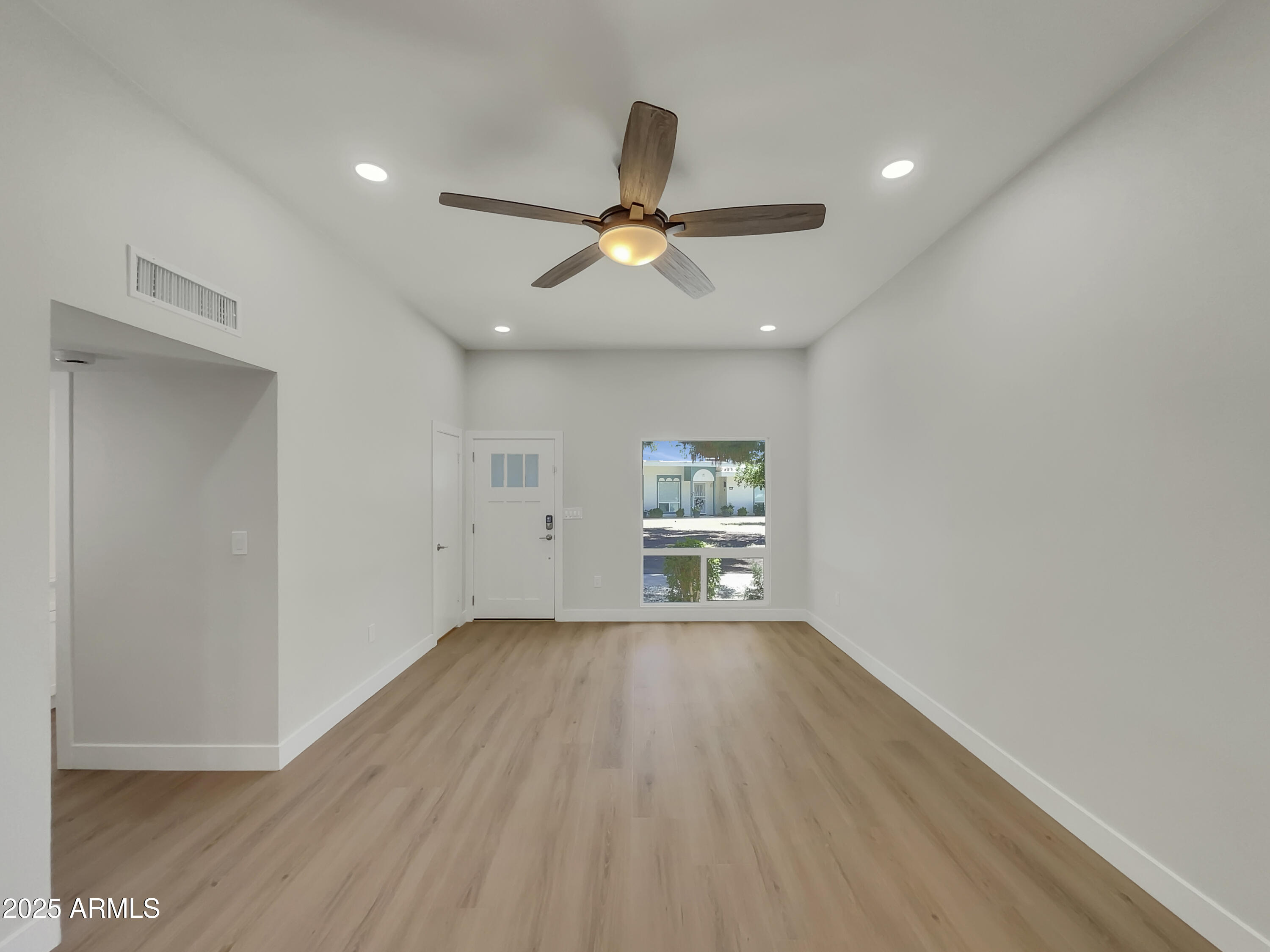 13433 N EMBERWOOD Drive