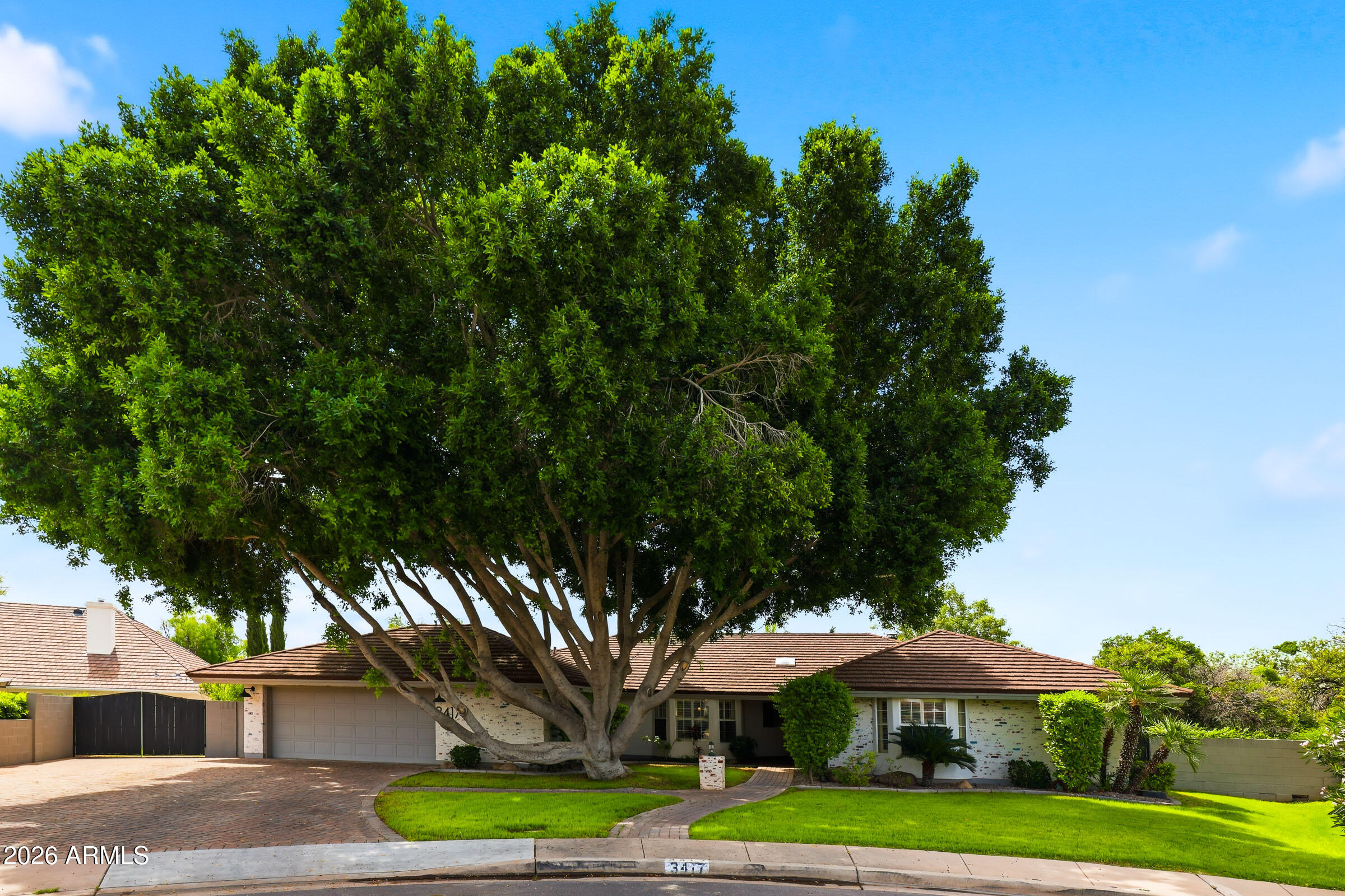 3417 E ELMWOOD Street