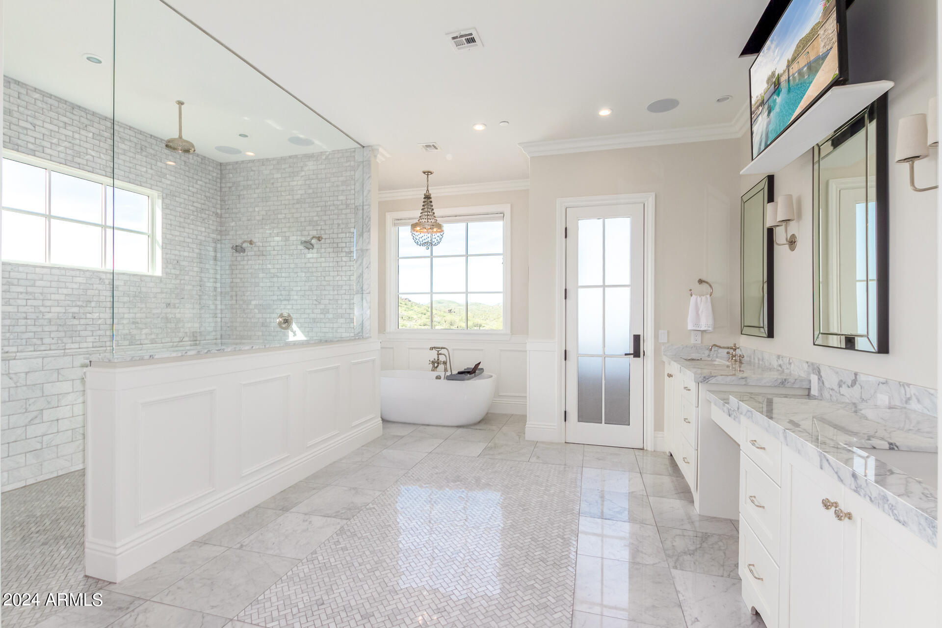 AHWATUKEE CUSTOM ESTATES - Residential