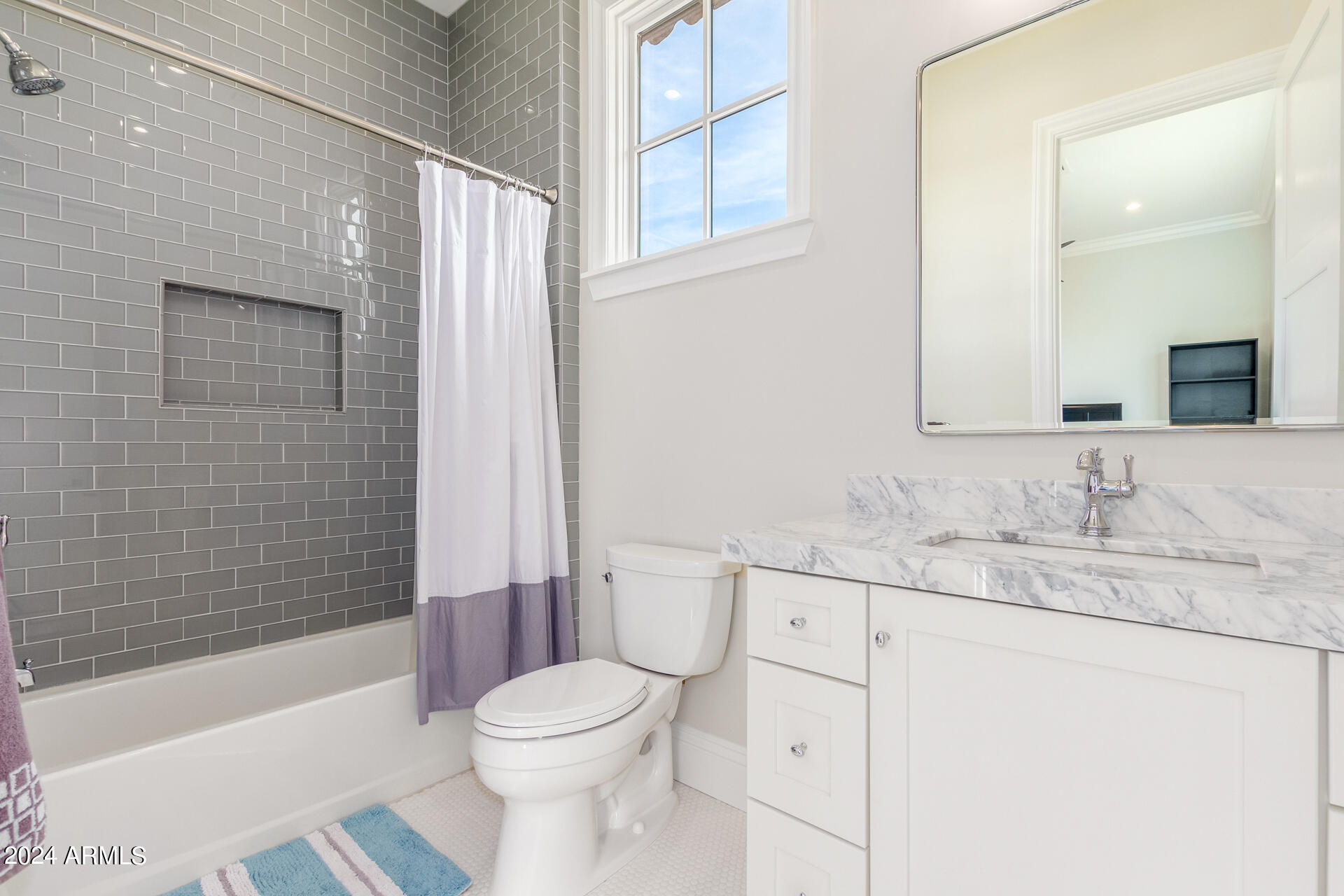 AHWATUKEE CUSTOM ESTATES - Residential