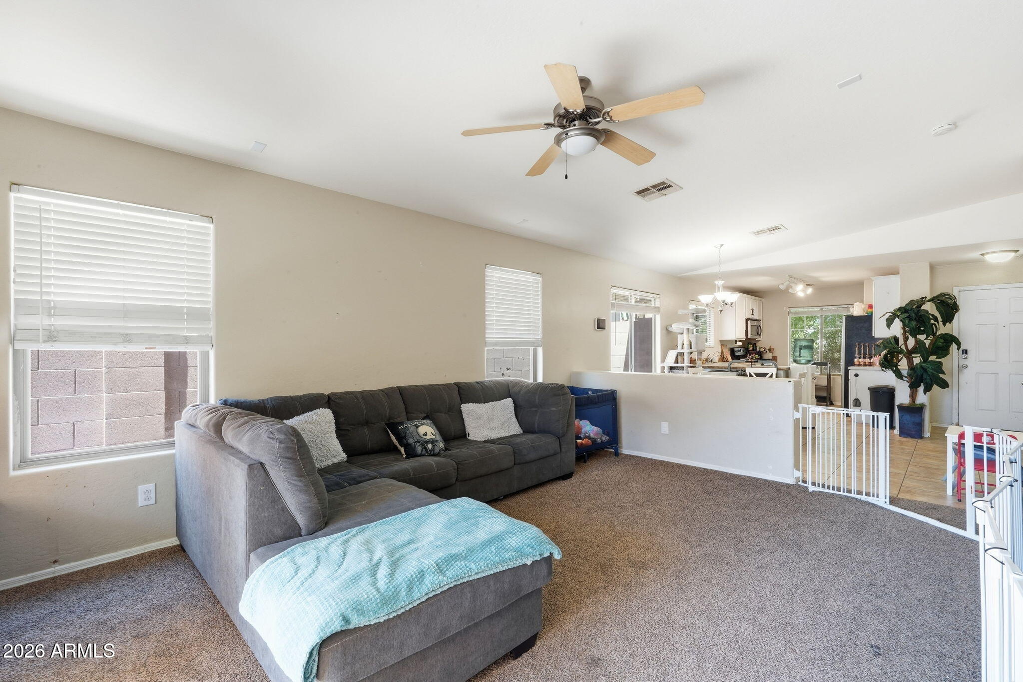 Properties 4 45359 W DESERT GARDEN Road