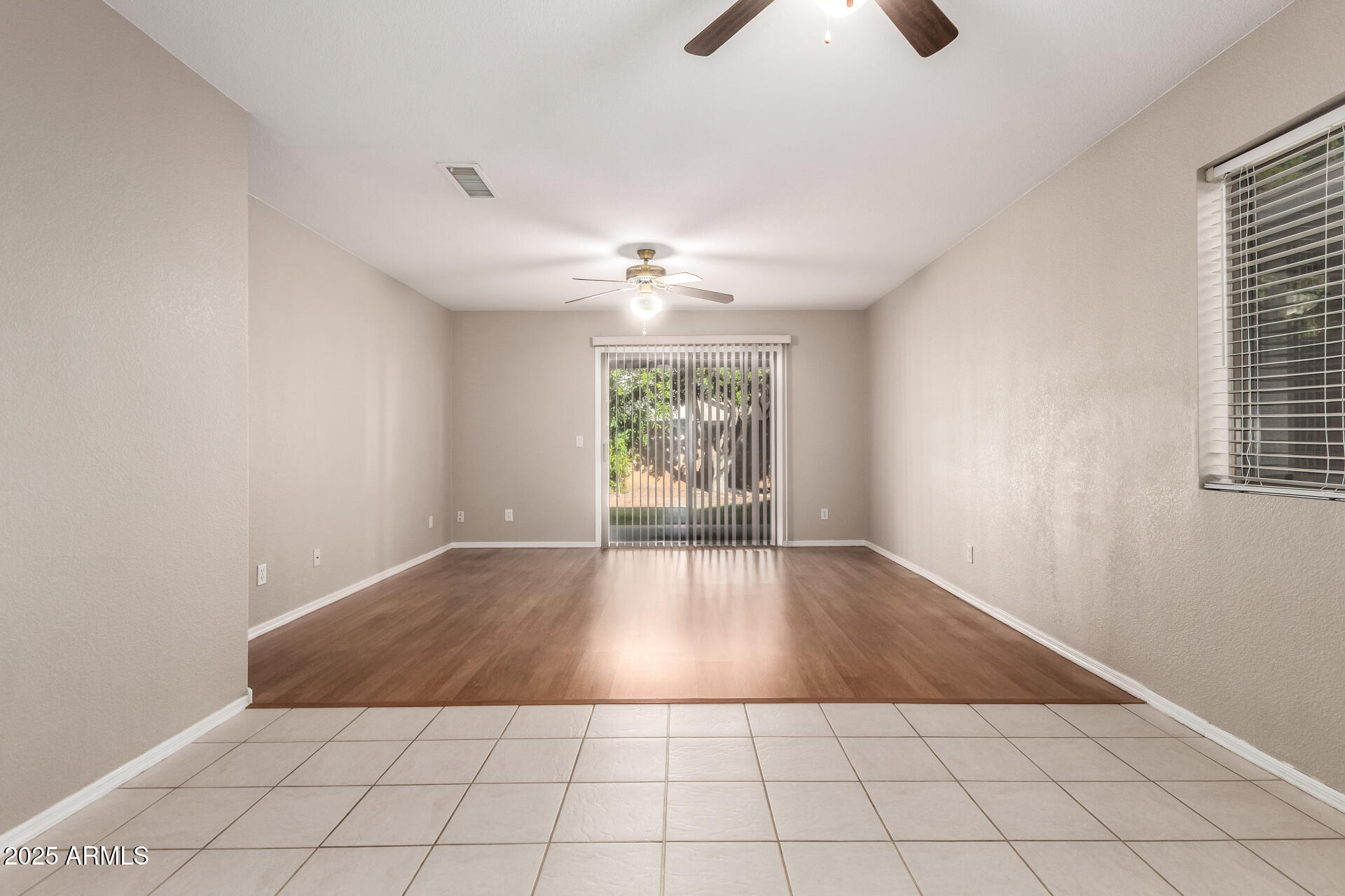 3822 W FALLEN LEAF Lane