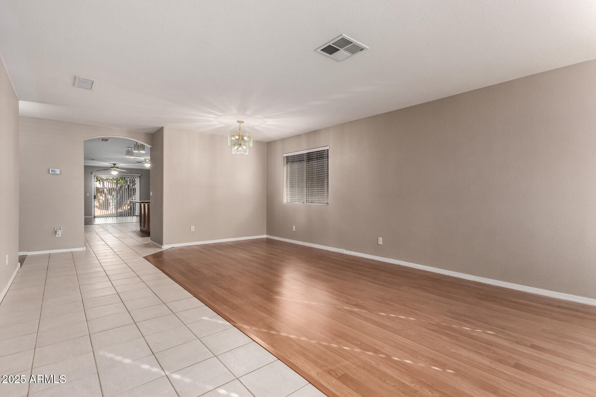 3822 W FALLEN LEAF Lane