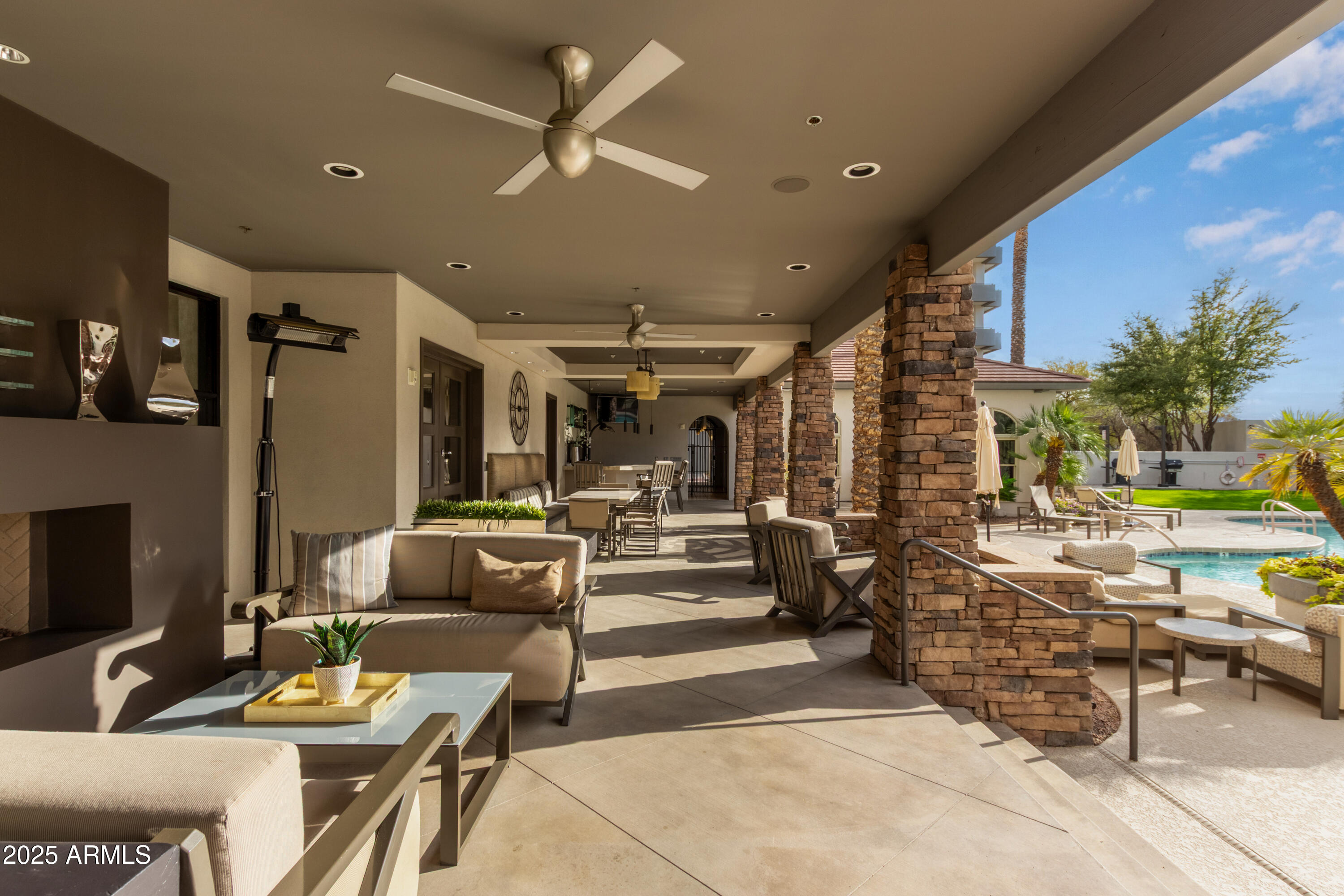 LANDMARK CONDOMINIUM 2 2ND AMD - Residential