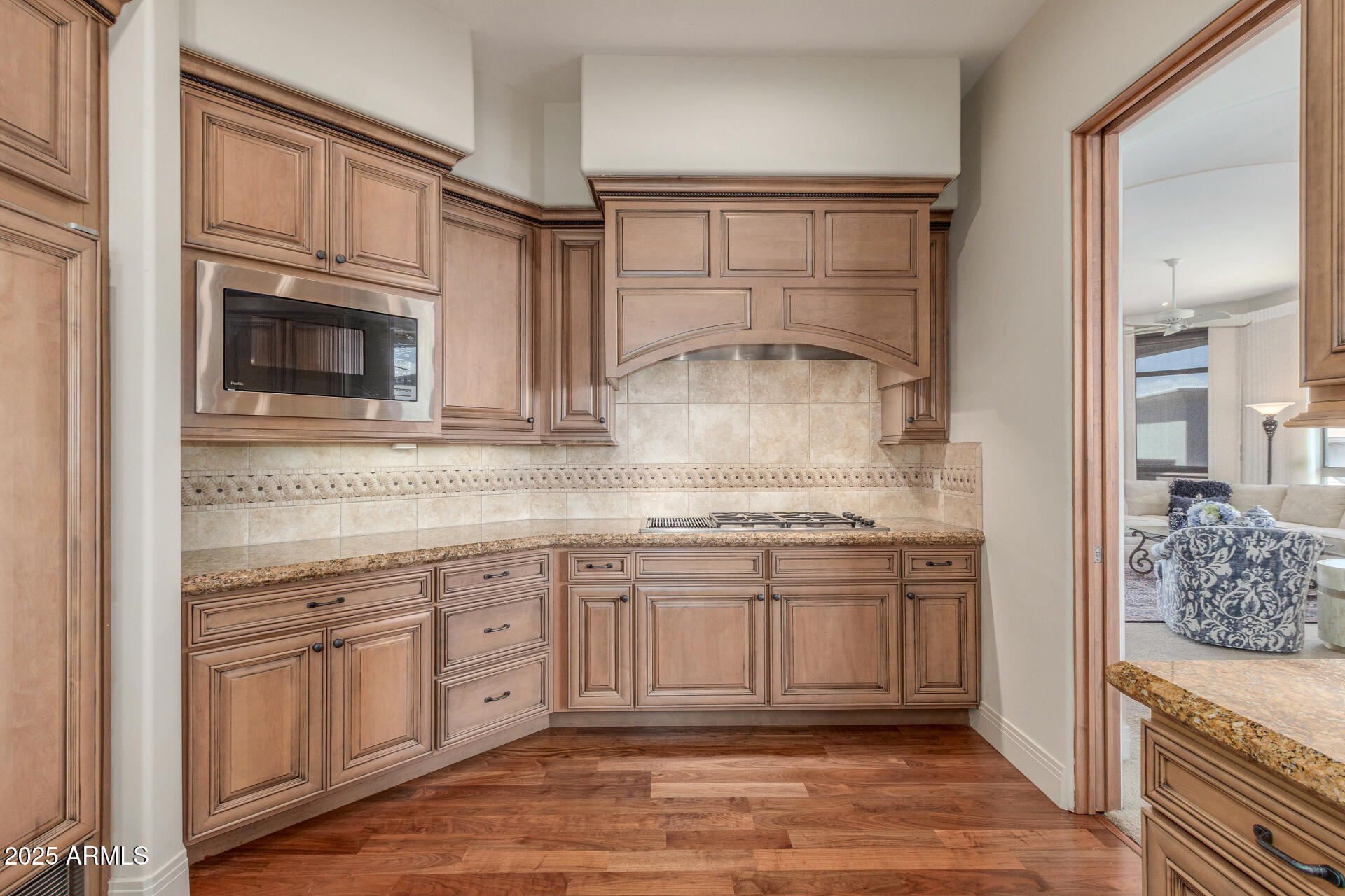 15802 N 71ST Street 657