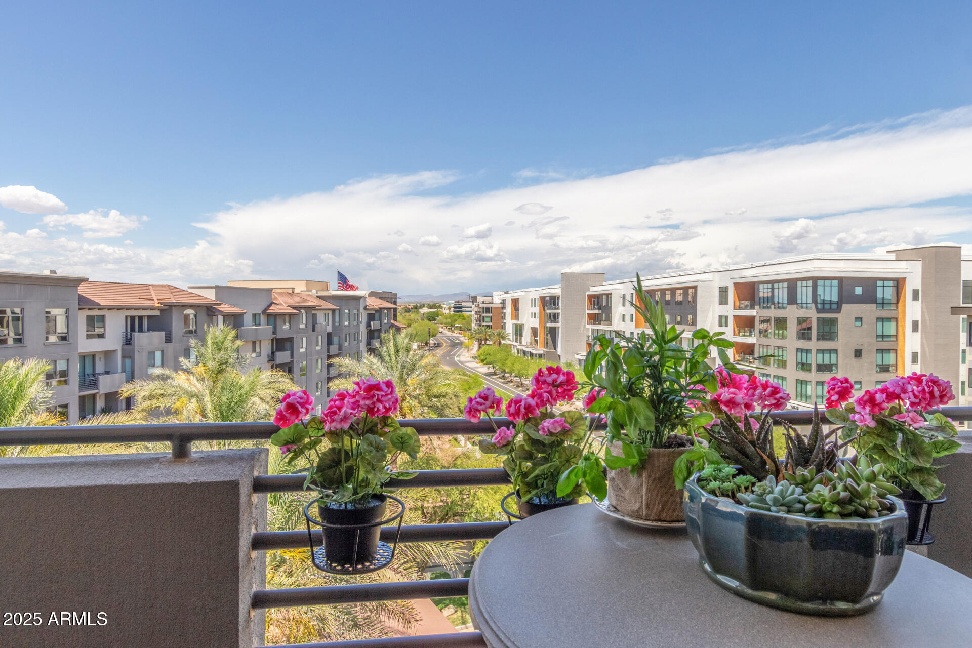 LANDMARK CONDOMINIUM 2 2ND AMD - Residential
