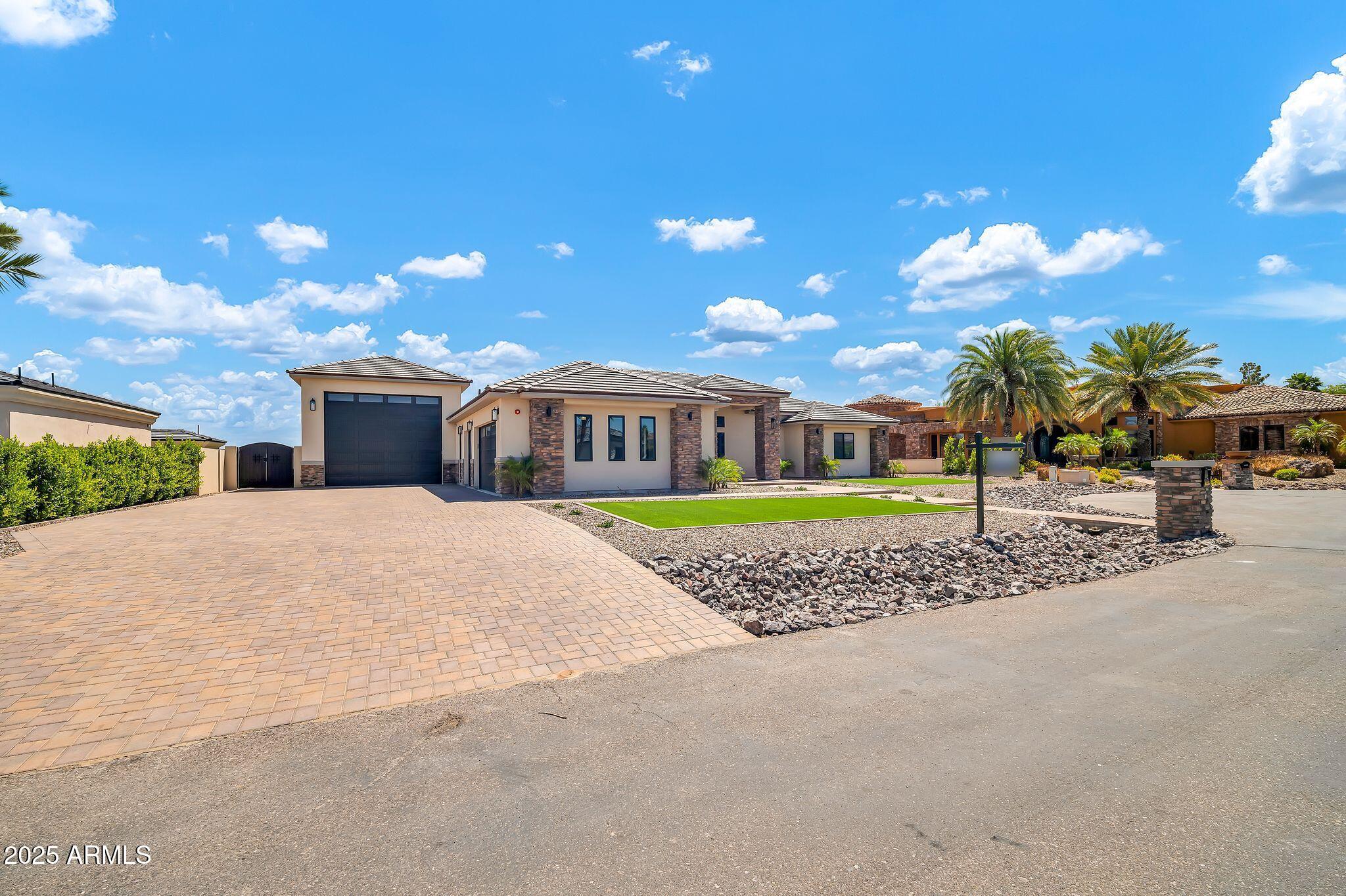 18225 W SAN JUAN Court