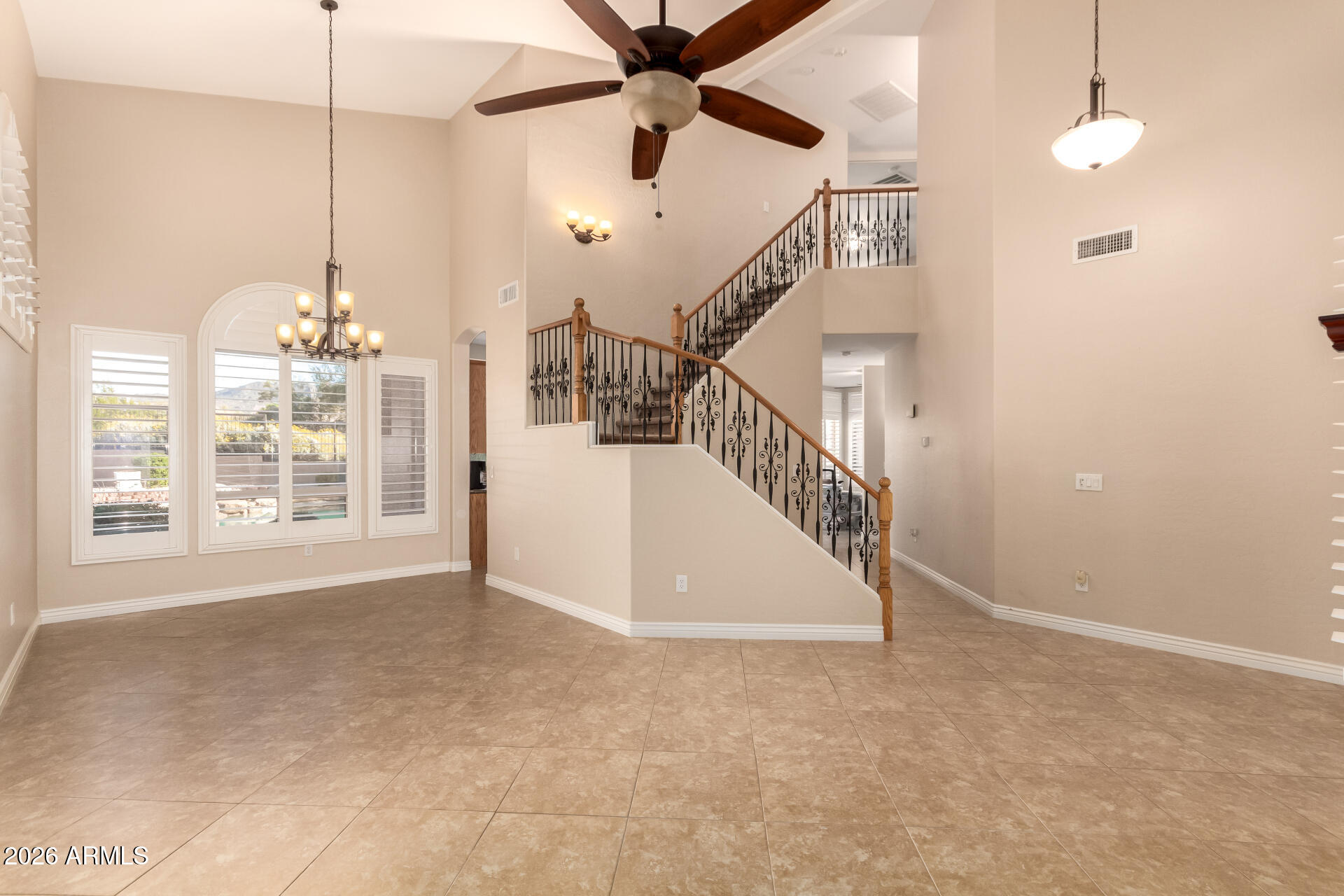 3261 N BOULDER Canyon