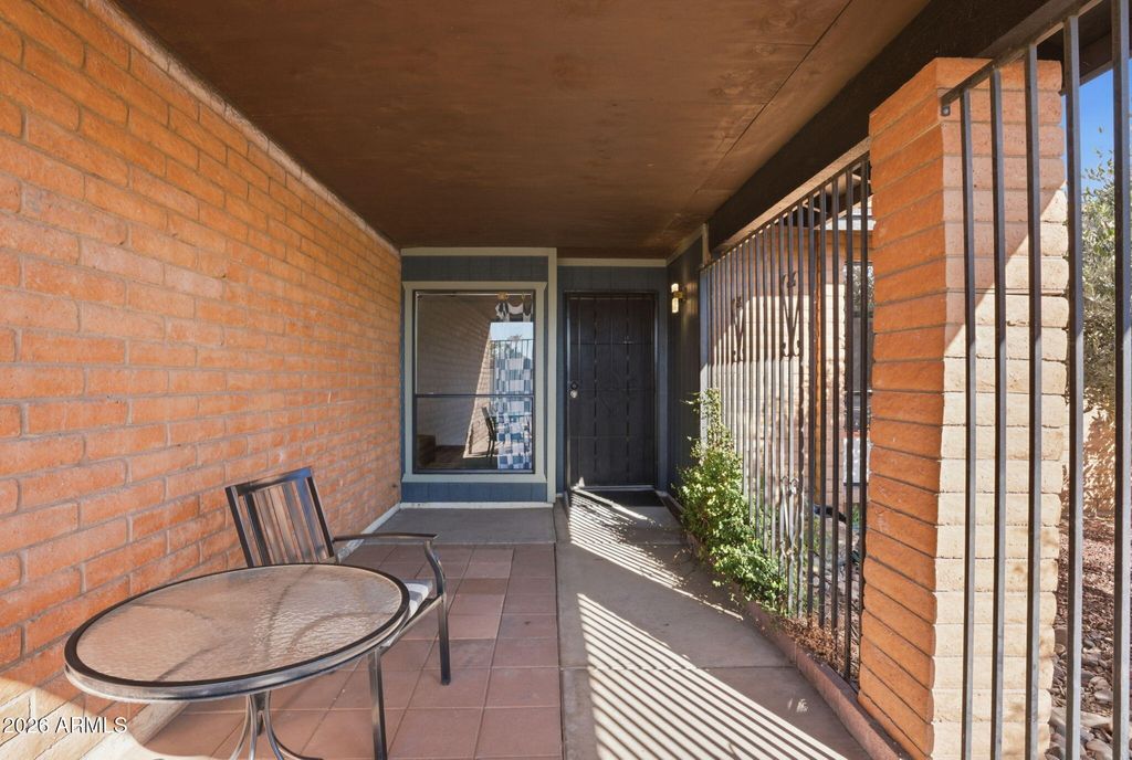 Photo of 2106 W Devonshire Street, Mesa, AZ 85201 (MLS # 6973473)