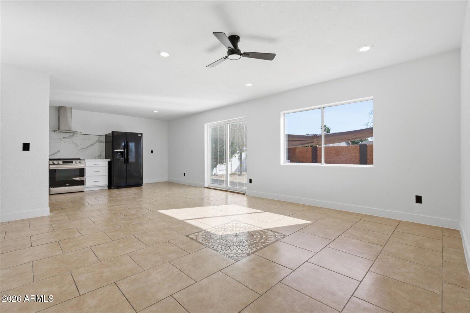 1505 S KAY Circle
