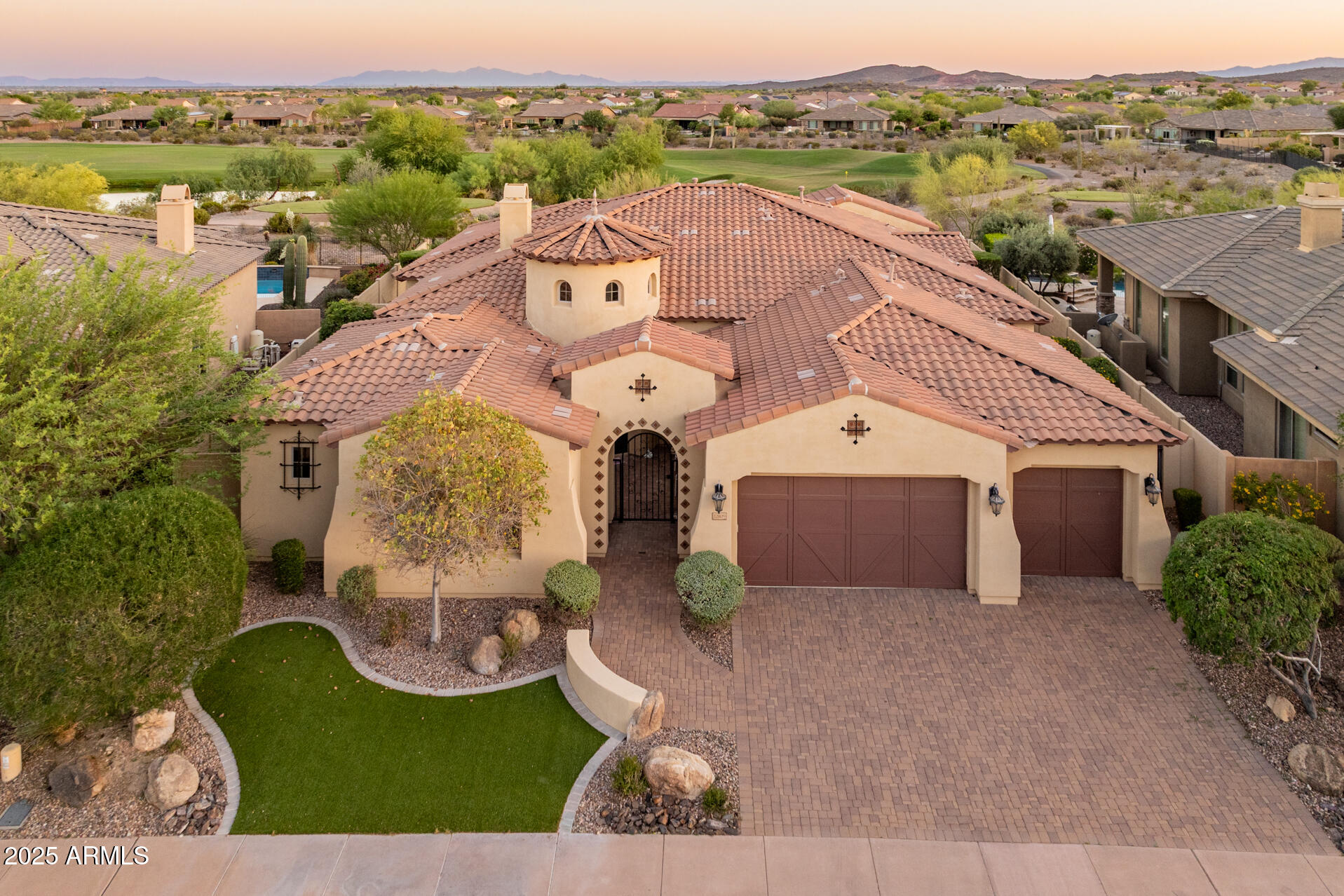 12809 W OYER Lane