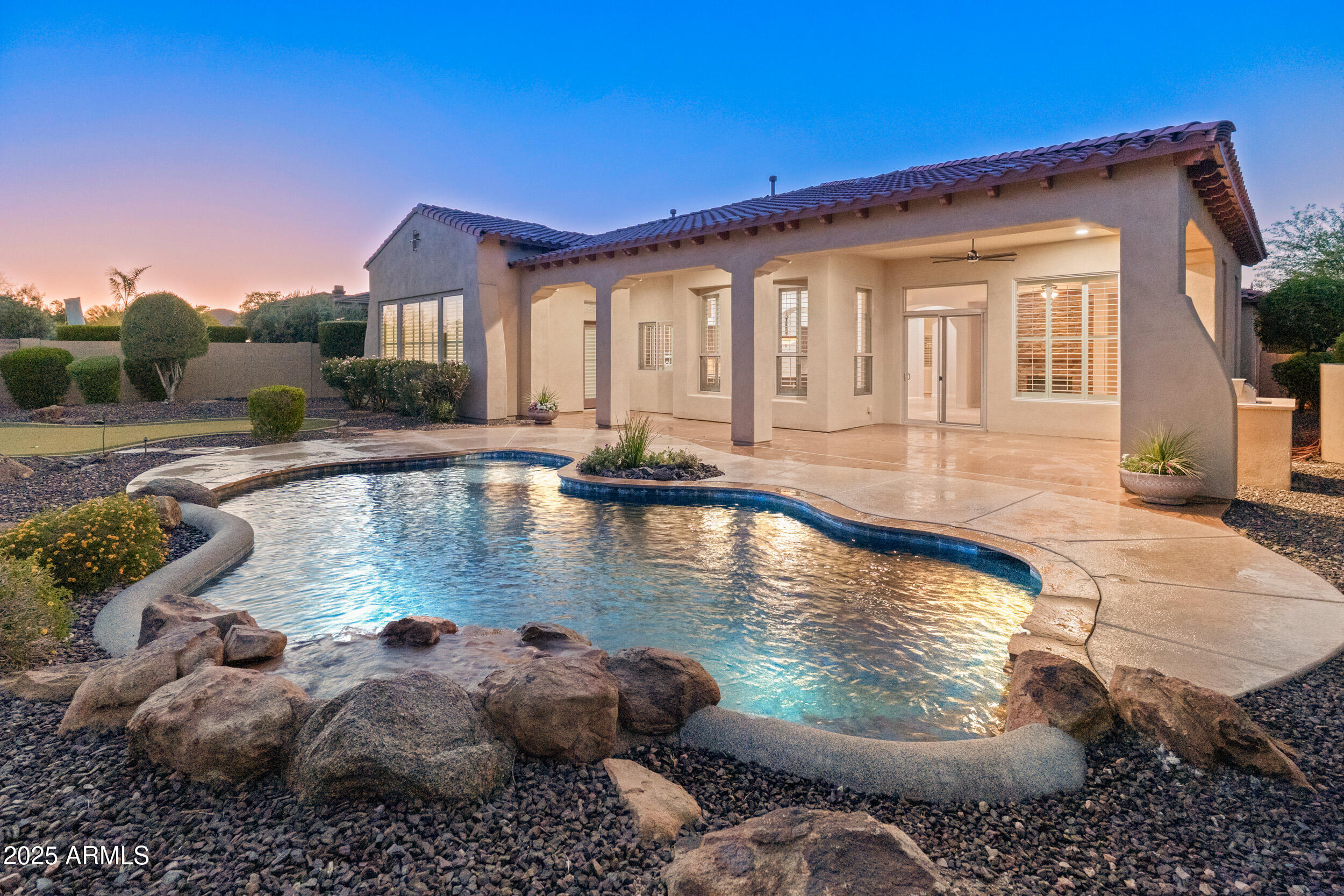 12809 W OYER Lane