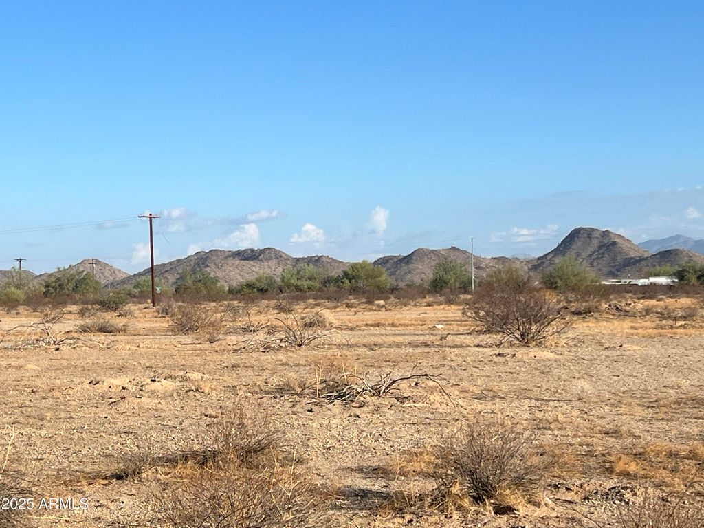 Photo of 0 W Badger 23 Road #23, Maricopa, AZ 85139 (MLS # 6924716)