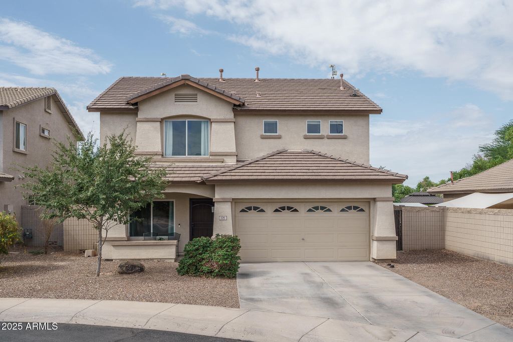 Photo of 106 N 118th Drive, Avondale, AZ 85323 (MLS # 6924223)