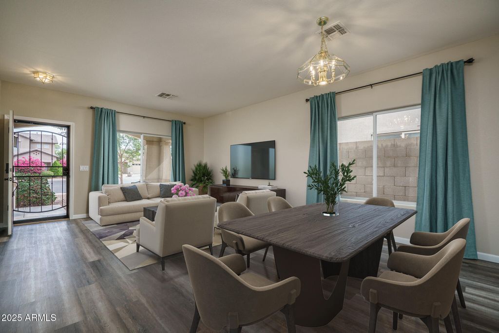 Photo of 106 N 118th Drive, Avondale, AZ 85323 (MLS # 6924223)