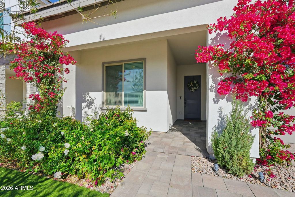 Photo of 22728 E Saddle Way, Queen Creek, AZ 85142 (MLS # 6975847)