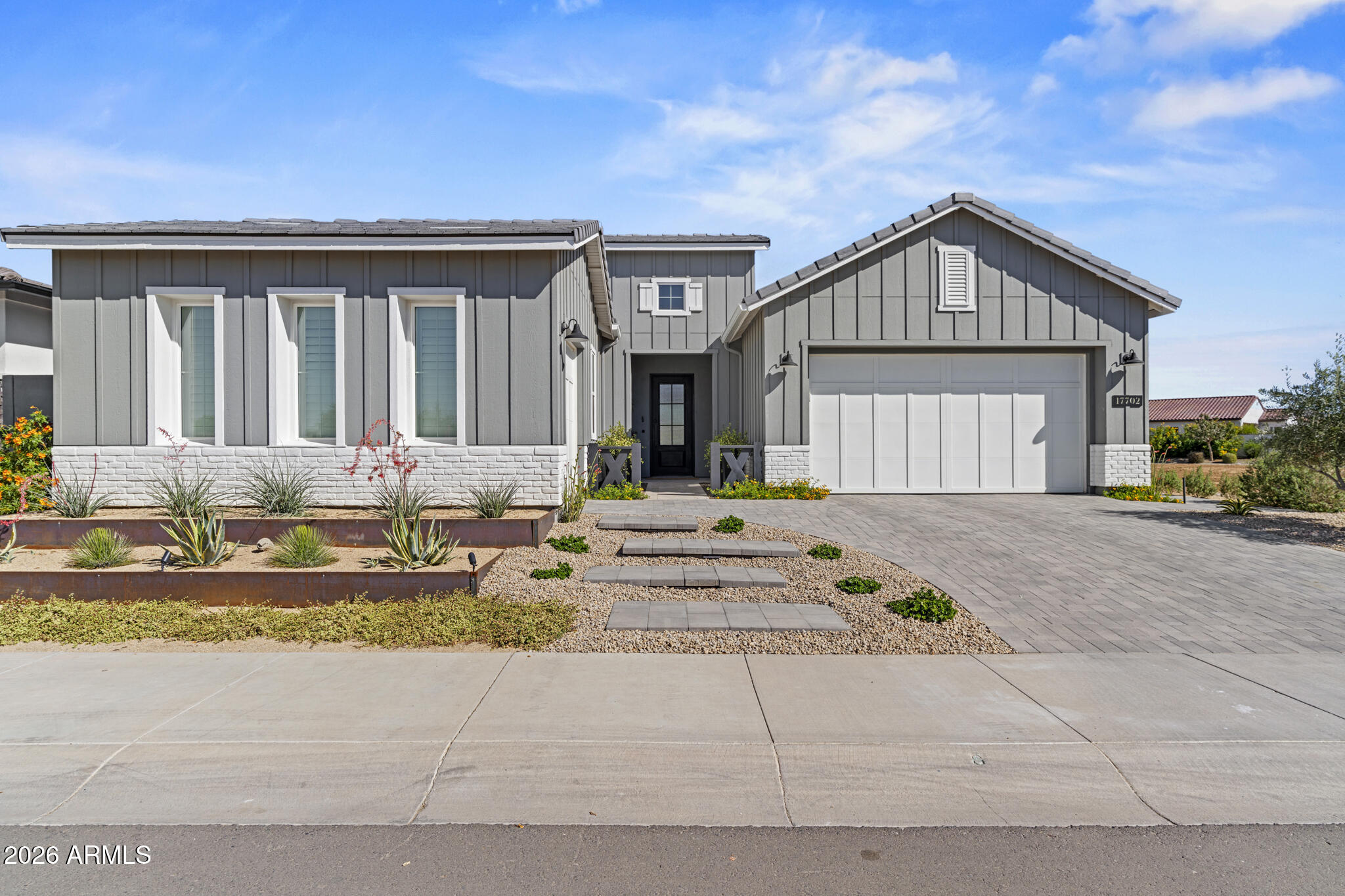 17702 W GUTHRIE Street