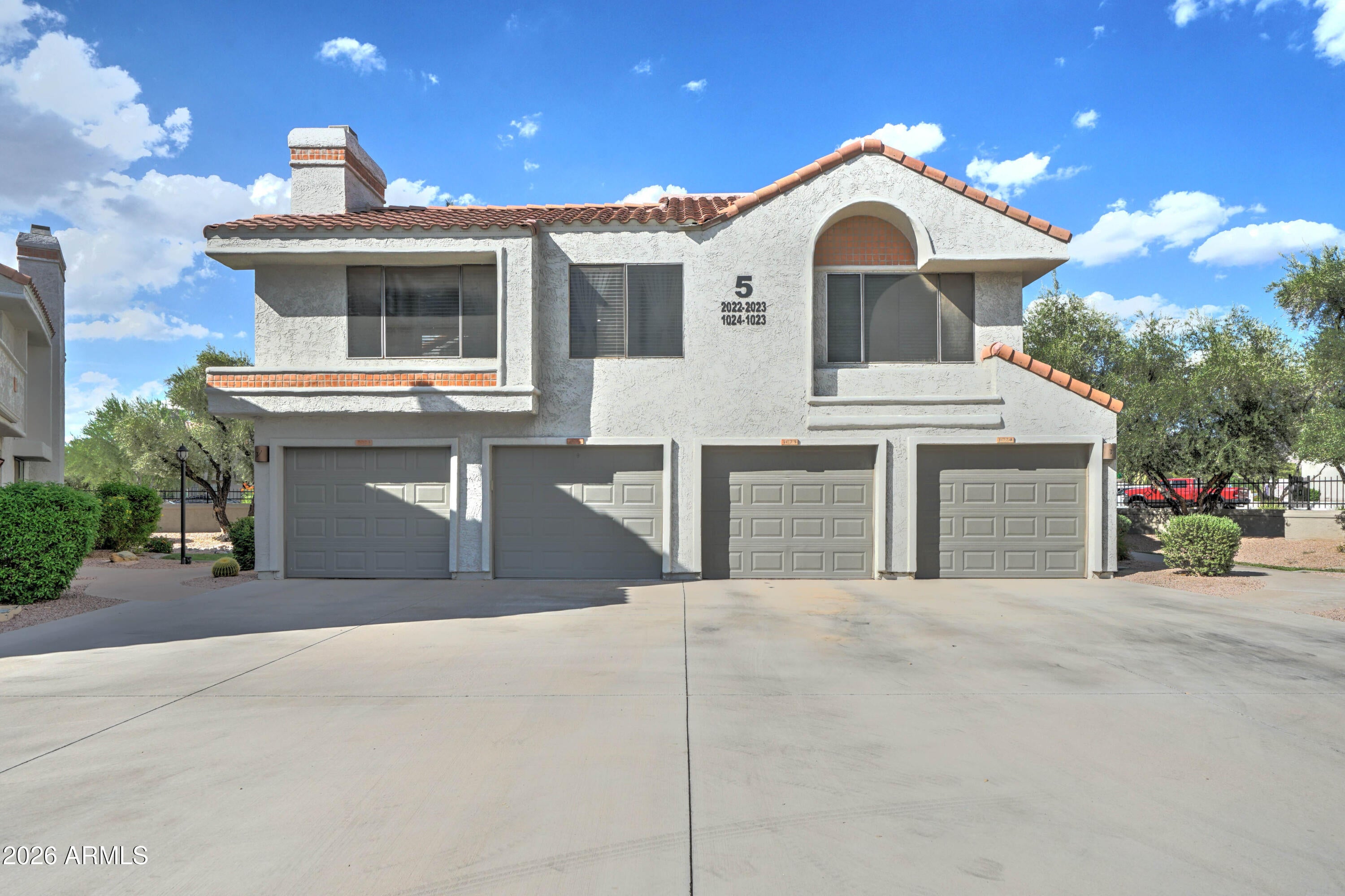 10115 E MOUNTAIN VIEW Road 2022