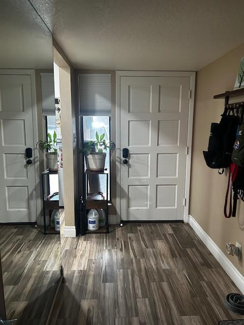 1217 N Miller Road 14