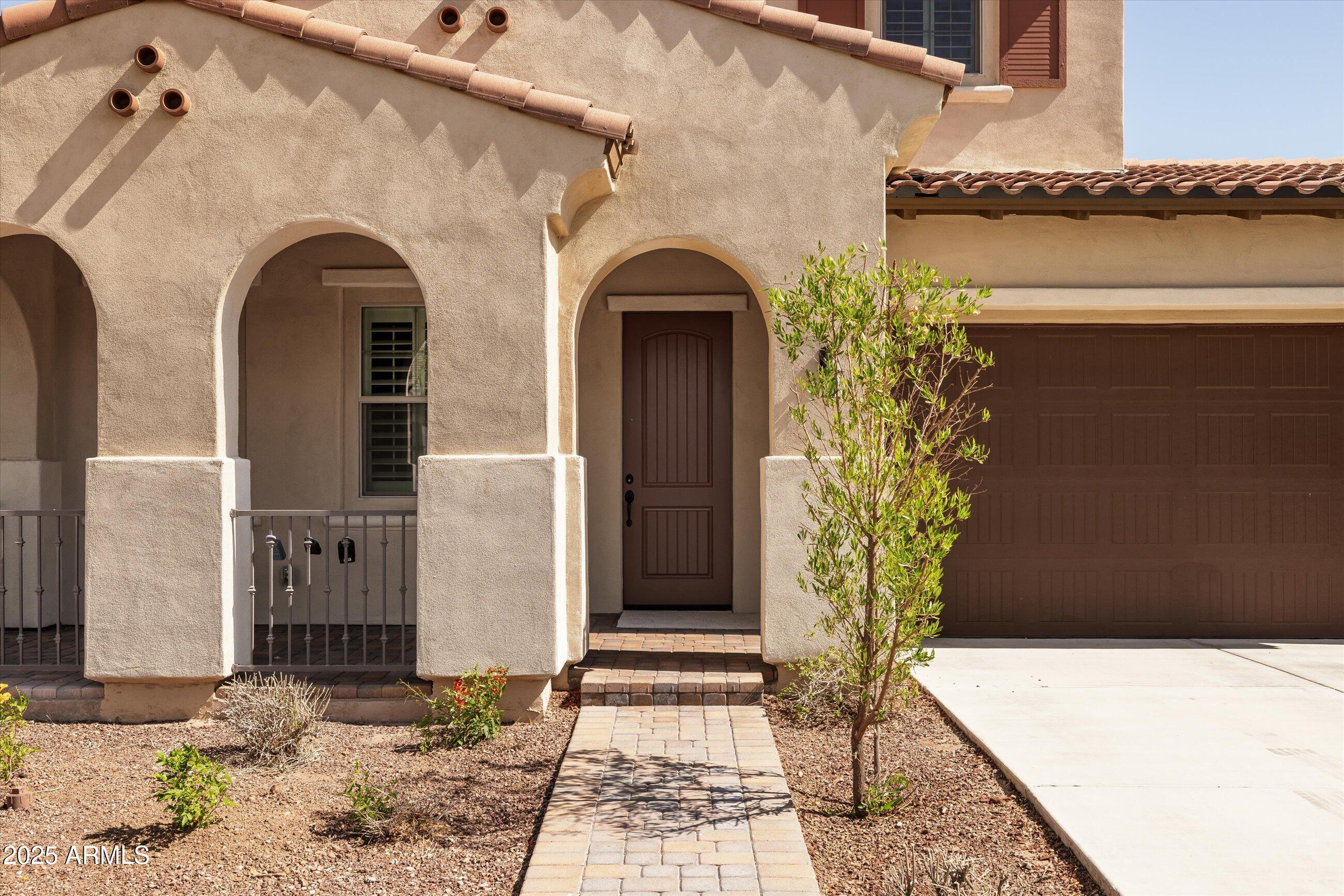 20473 W LEGEND Trail