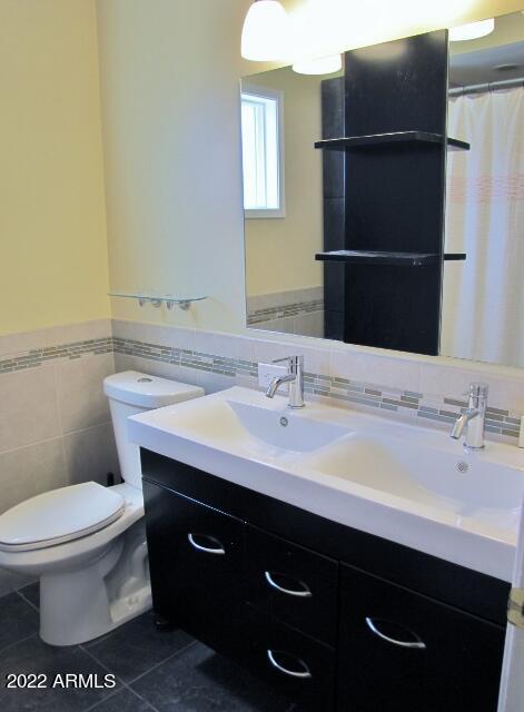 TRACT UNIT 115 AMD - Residential Lease