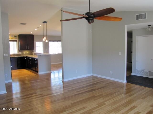 TRACT UNIT 115 AMD - Residential Lease