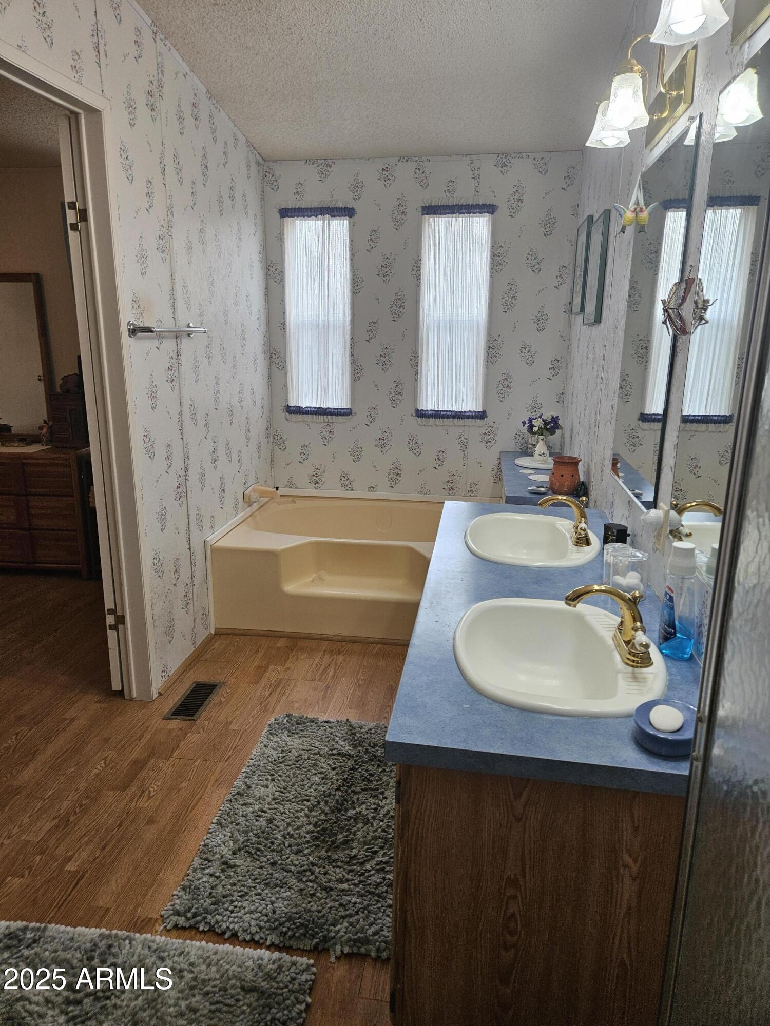Sierra Vista Village - Residential