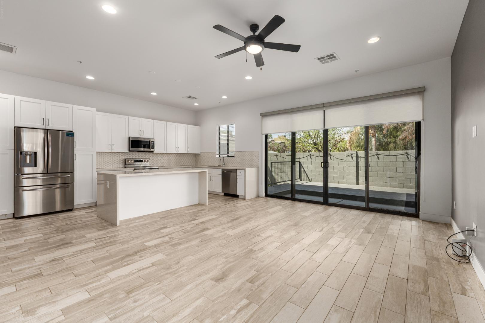 4222 N 21st Street 8