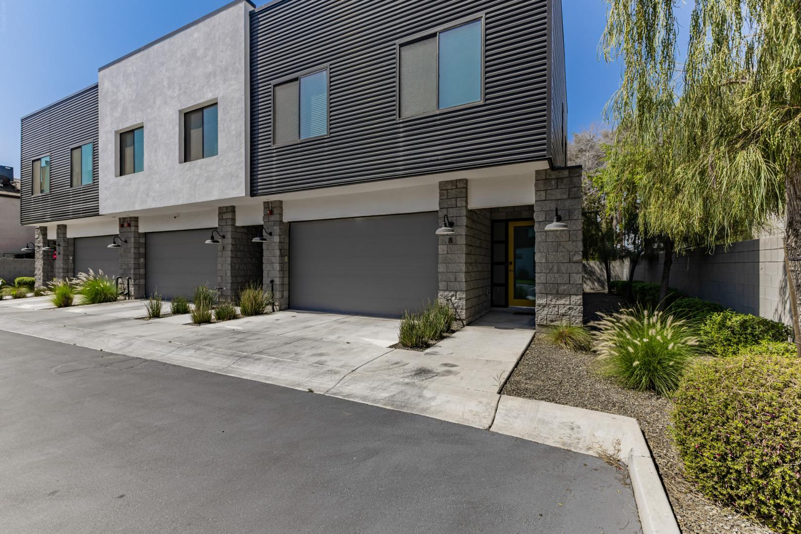 4222 N 21st Street 8