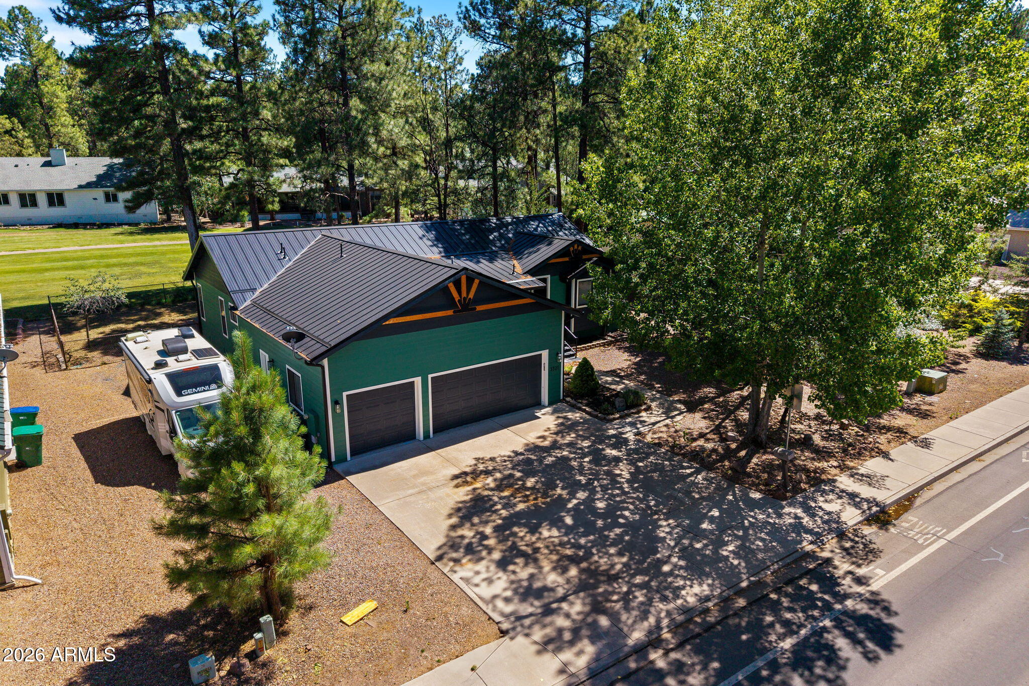 3321 W OLD LINDEN Road