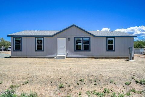 20809 E Antelope Road Mayer AZ 86333