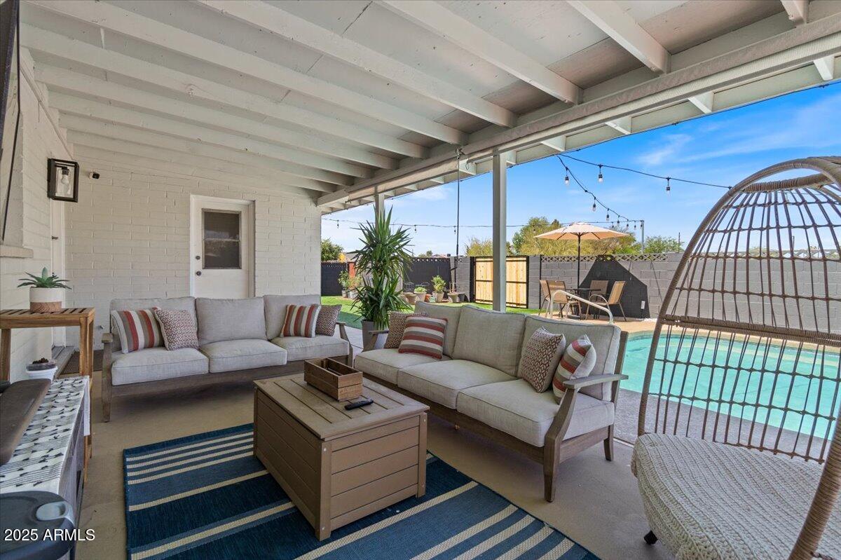 Mesa, Arizona 85203, United States, 4 Bedrooms Bedrooms, ,2 BathroomsBathrooms,Residential,Pending,155789