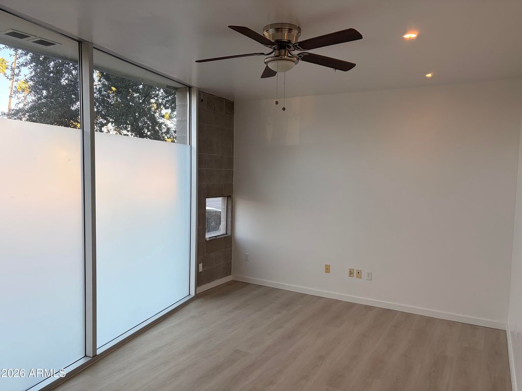 Photo of 1111 W University Drive #1016, Tempe, AZ 85281 (MLS # 6998726)
